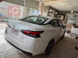 نيسان فيرسا